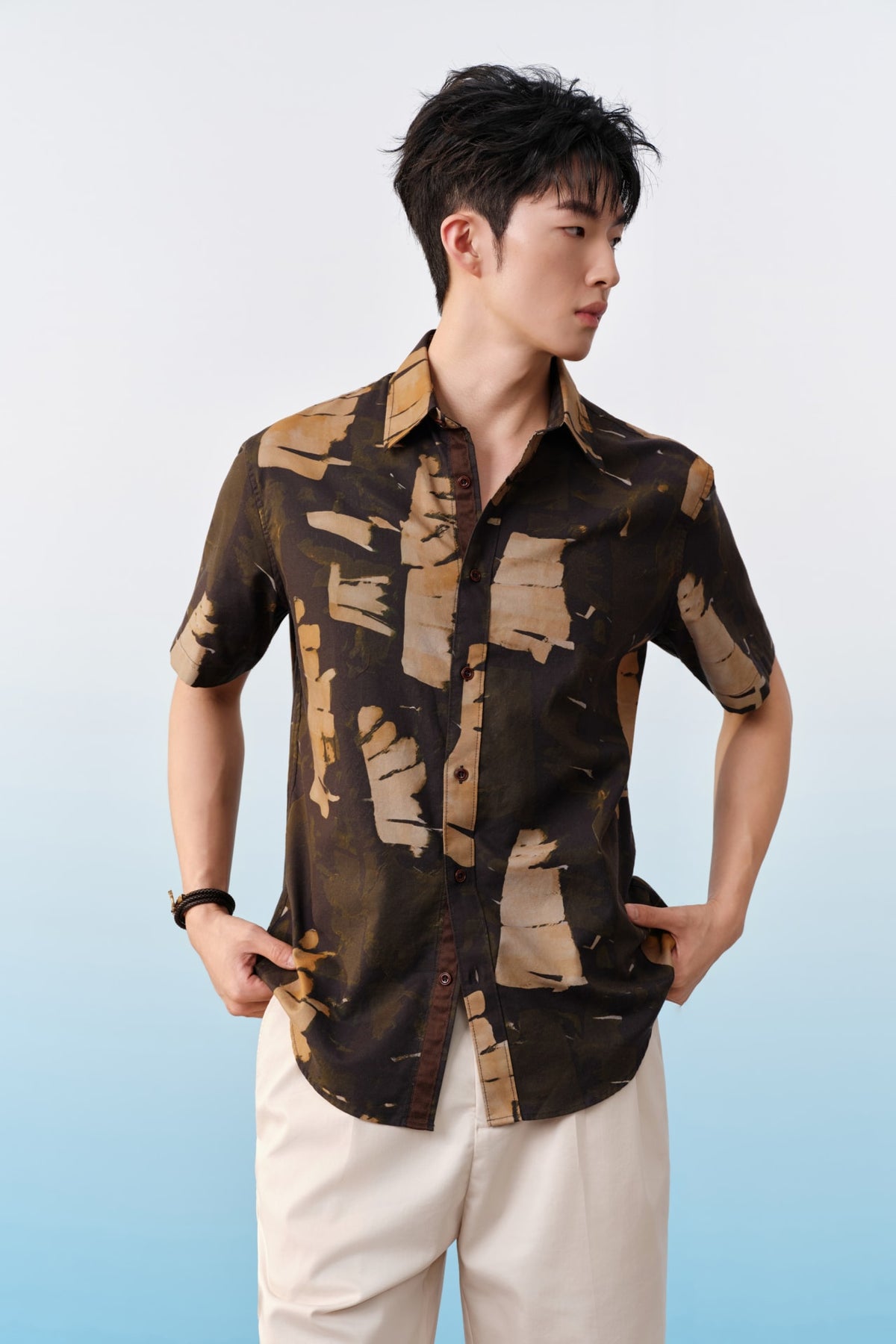 G2000 Shirts Non-Iron Cotton Oxford Geometric Feather Print Relax Fit Short Sleeve Casual Shirt Cappuccino Relaxed