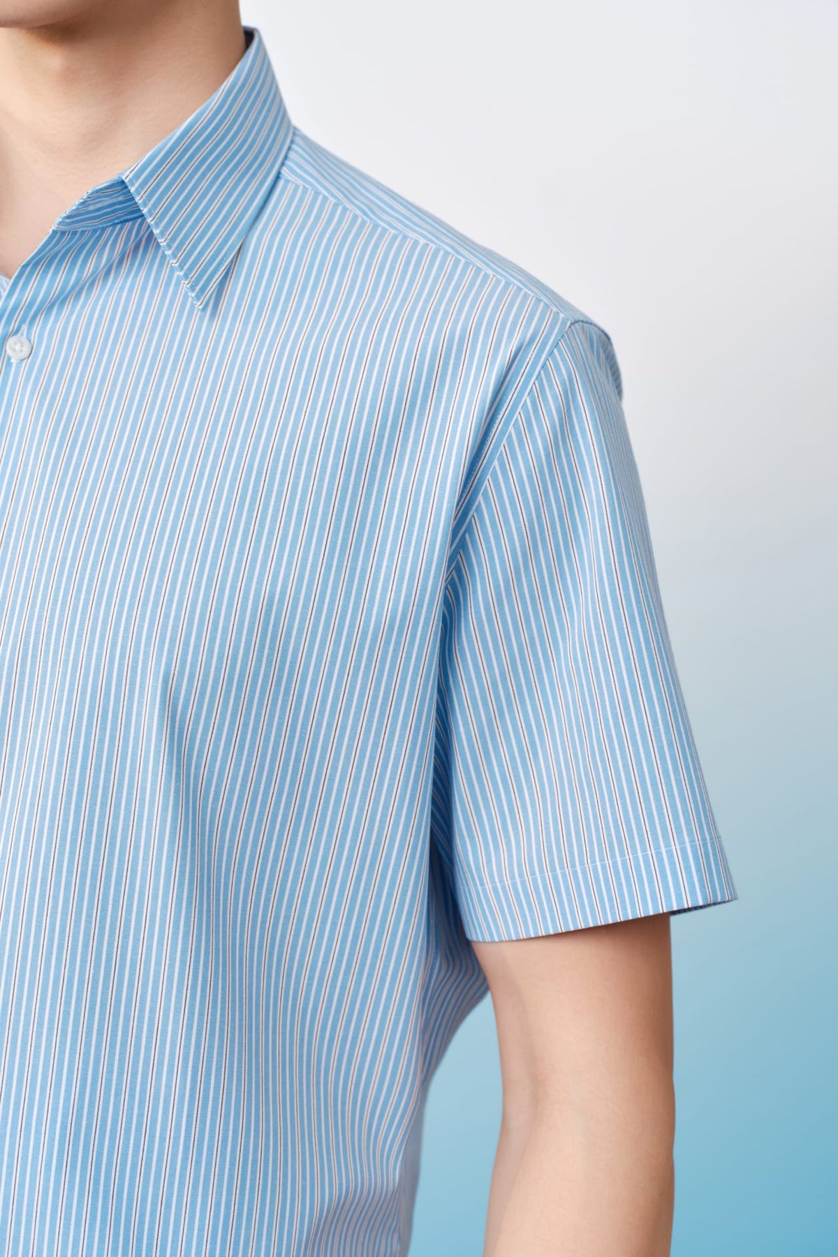 G2000 - Shirts - Non-Iron Easy Care Stretch Stripe Smart Fit Short Sleeve Shirt