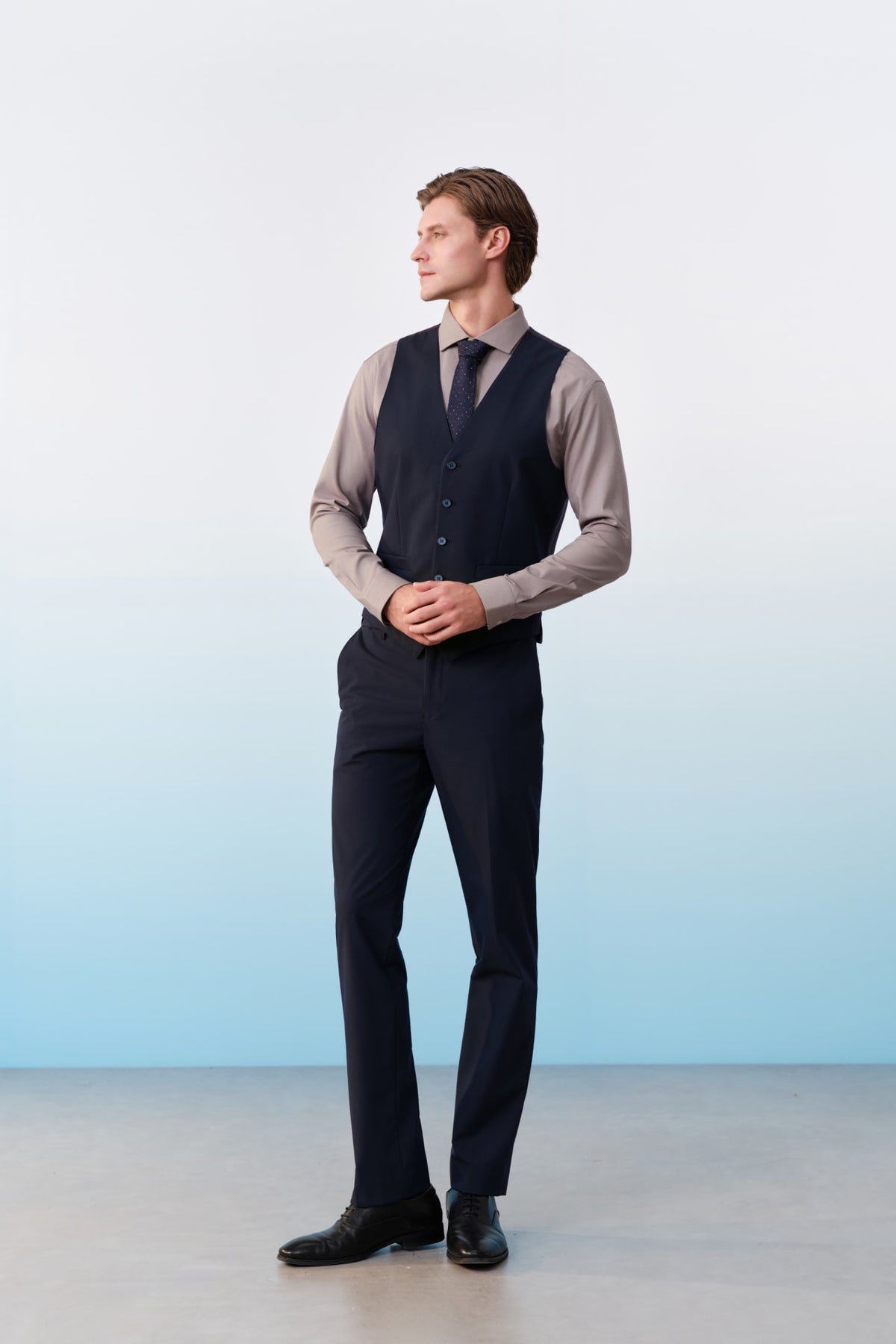 G2000 Pants Multi-Way Stretch Cool Touch Plain Weave Smart Fit Suit Pants With Elastic Waistband