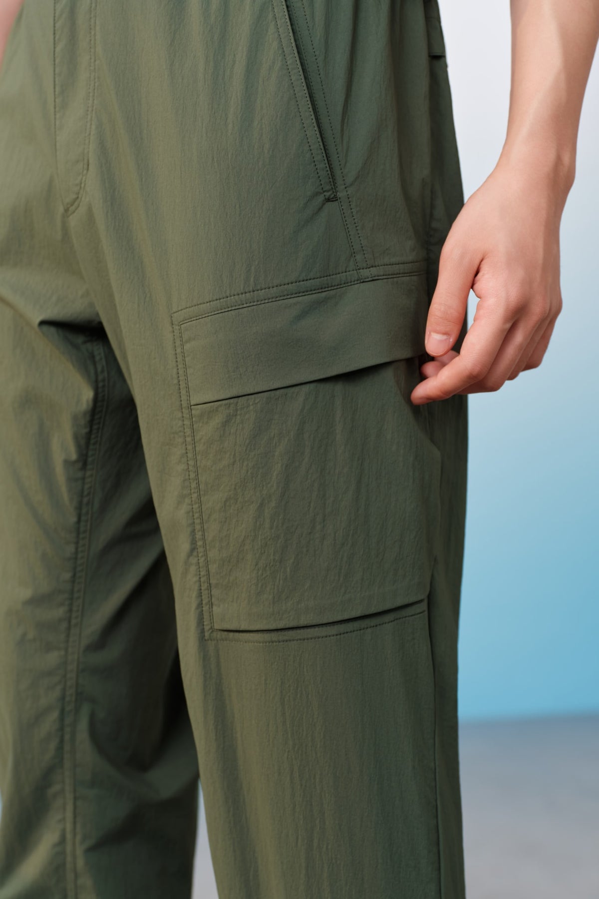 G2000 Pants Lightweight Multi-Way Stretch Nylon Smart Tapered Fit Casual Pants