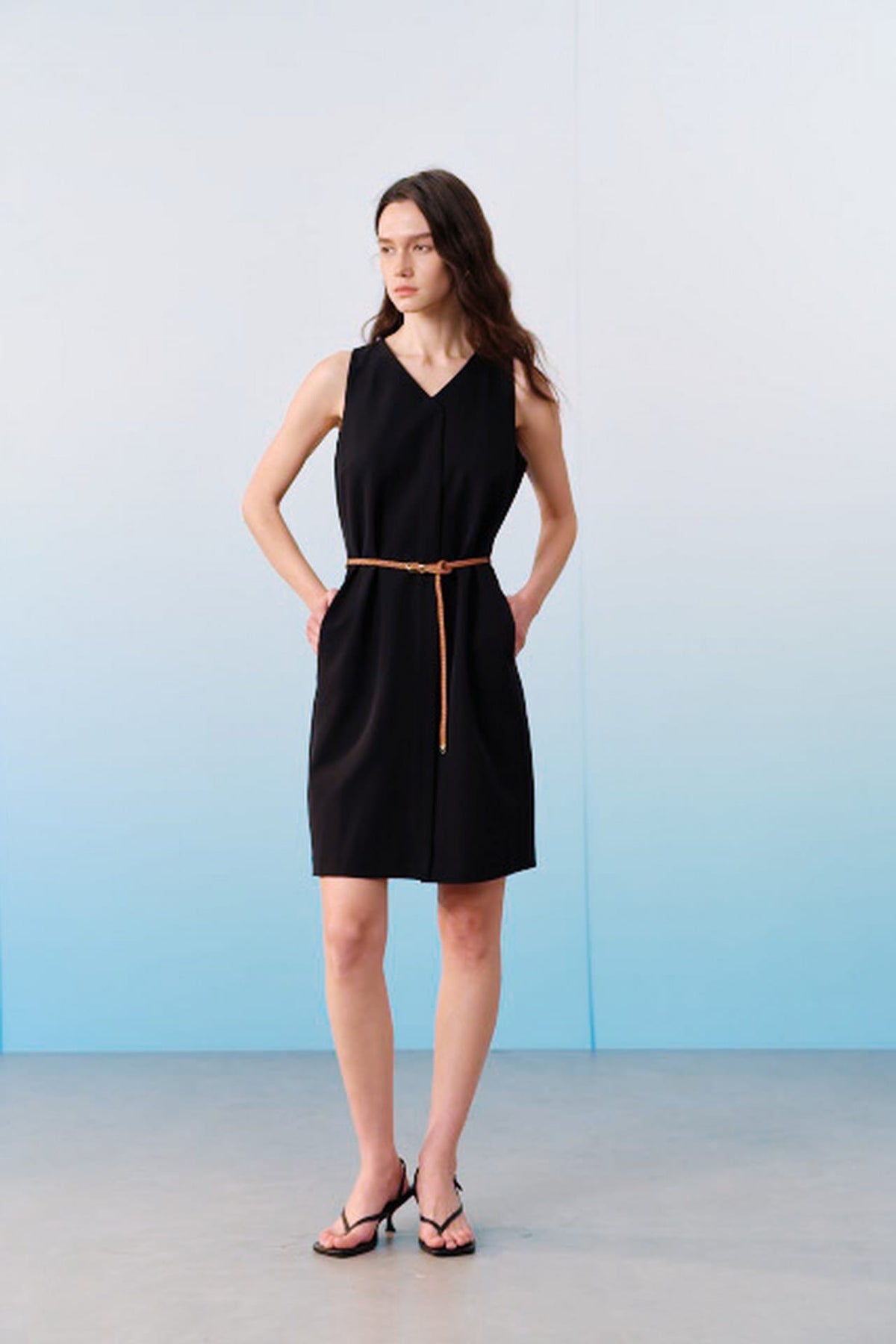 G2000 Dresses Multi-Way Stretch V Neck Fitted Dress