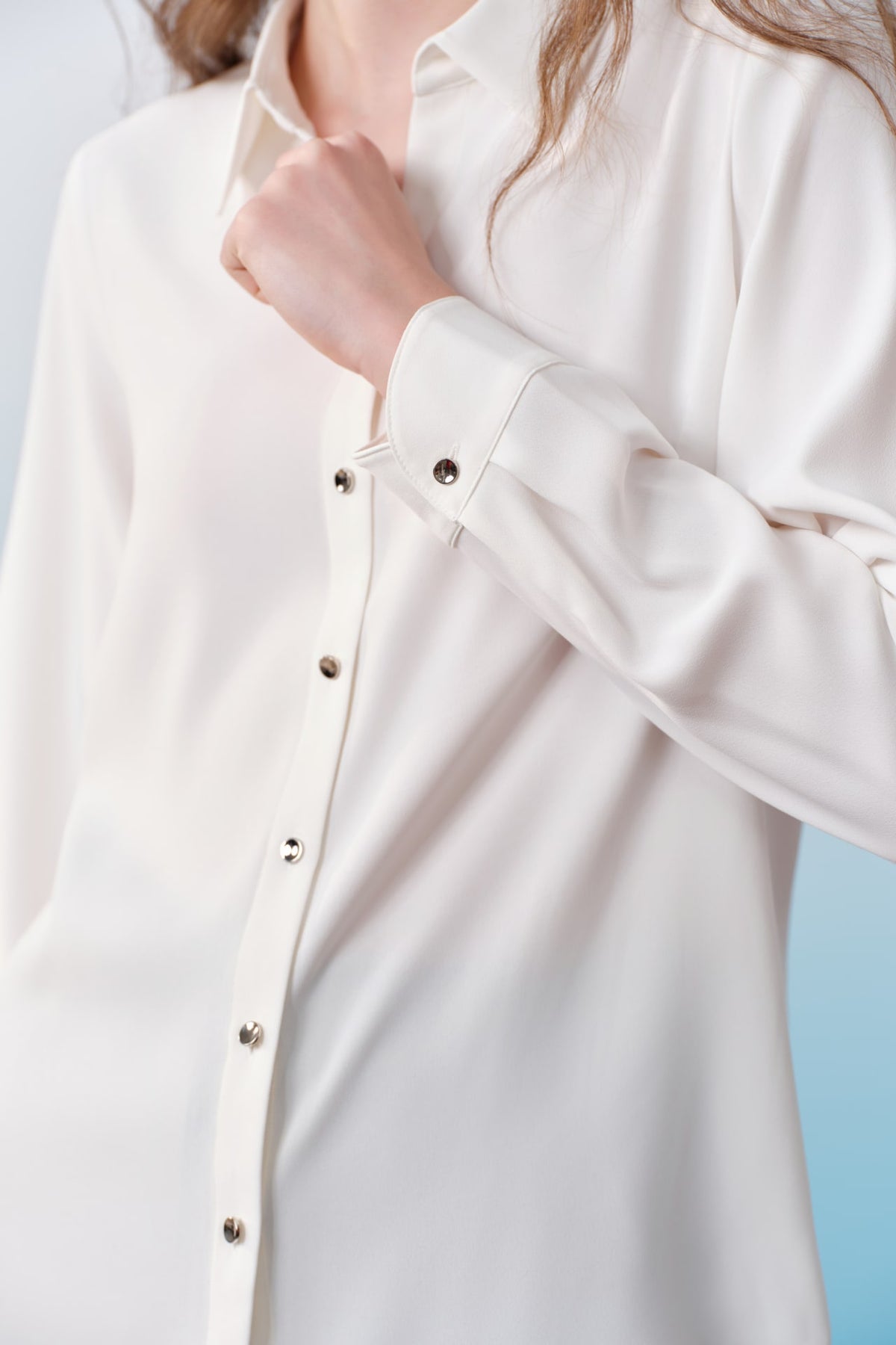 G2000 Blouses Anti Uv Back Crepe Shirt Collar Regular Fit Long Sleeve Blouse With Necklace