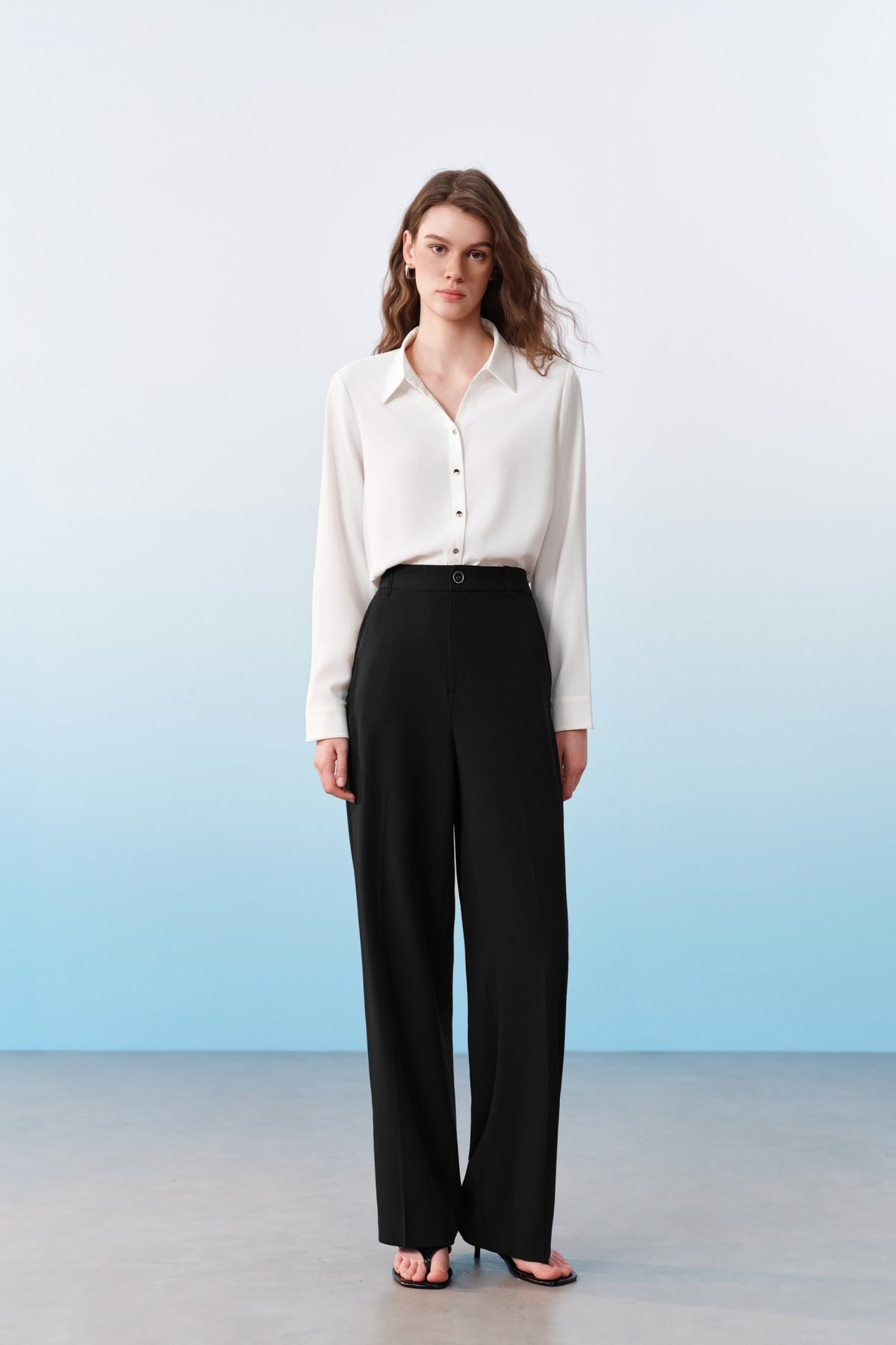 G2000 Blouses Anti Uv Back Crepe Shirt Collar Regular Fit Long Sleeve Blouse With Necklace