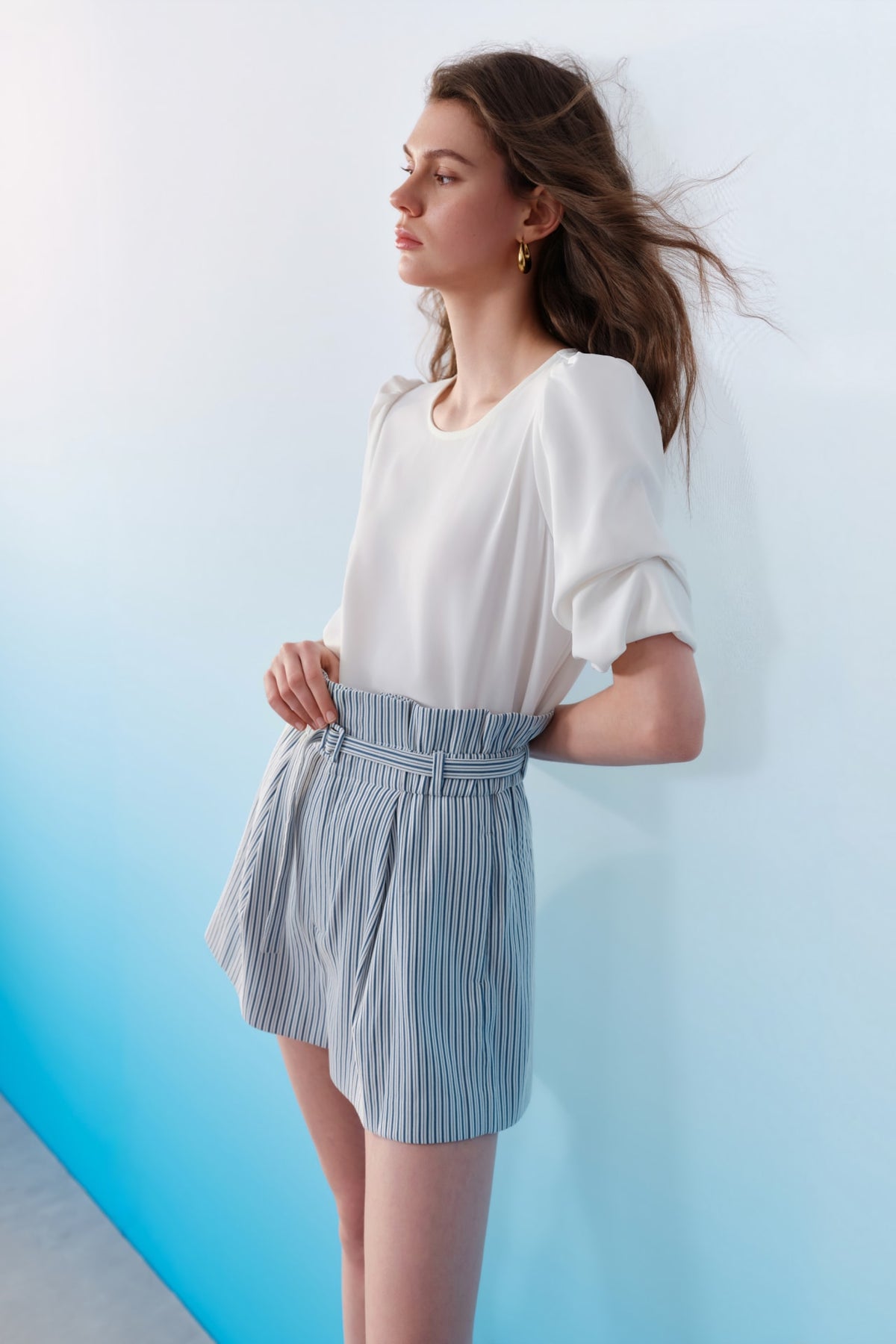 G2000 Blouses Anti UV Back Crepe Regular Fit Round Neck Ruched Short Sleeve Shirt