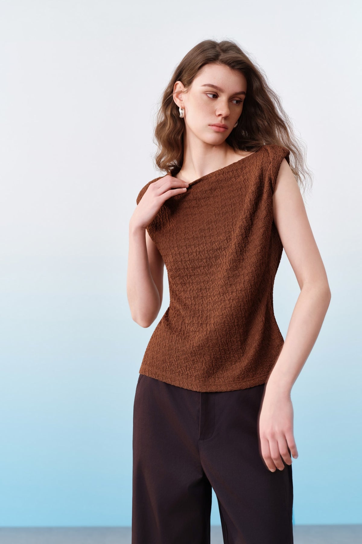 G2000 T-Shirts Irregular Twist Shoulder Texture Knit Tank Top Mocha Regular