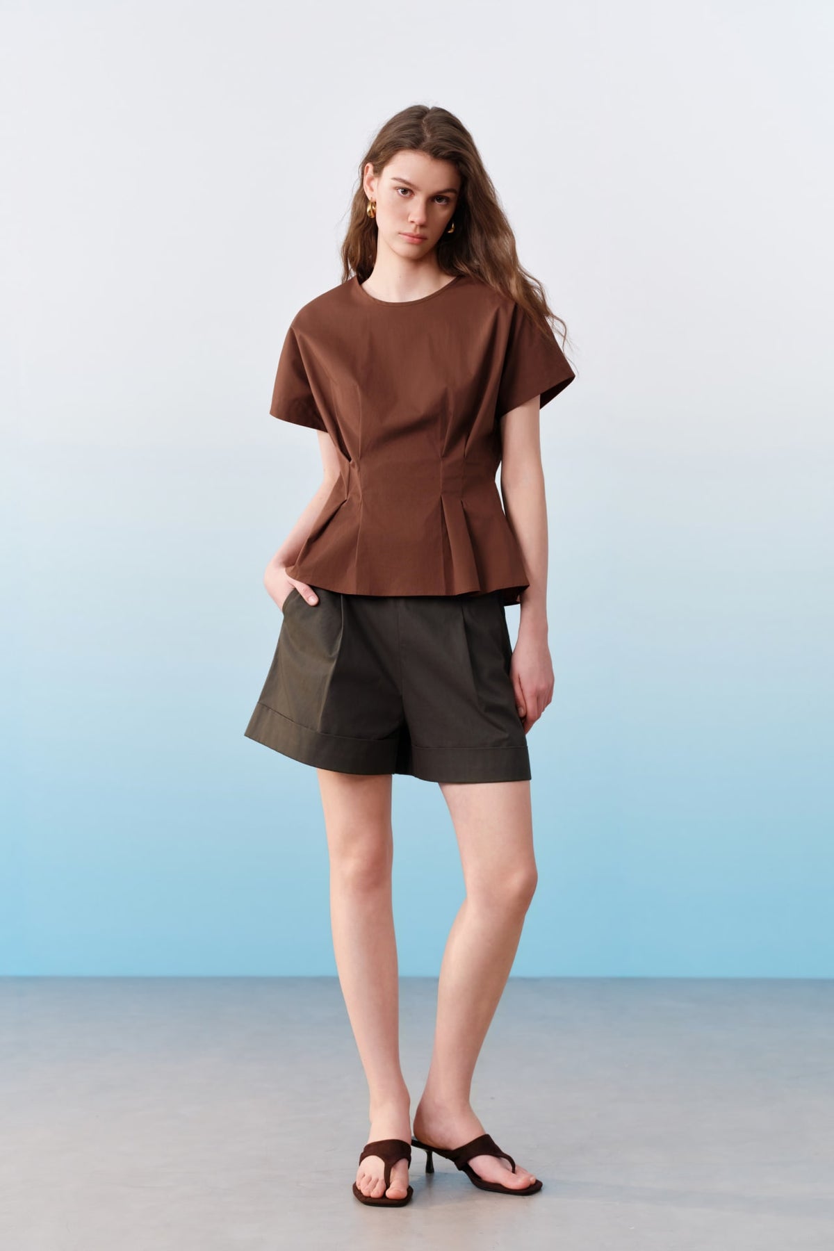 G2000 - Blouses - Pleated Cotton Poplin Stretch Round Neck Regular Fit Short Sleeve Shirt With Self Fabric Tie