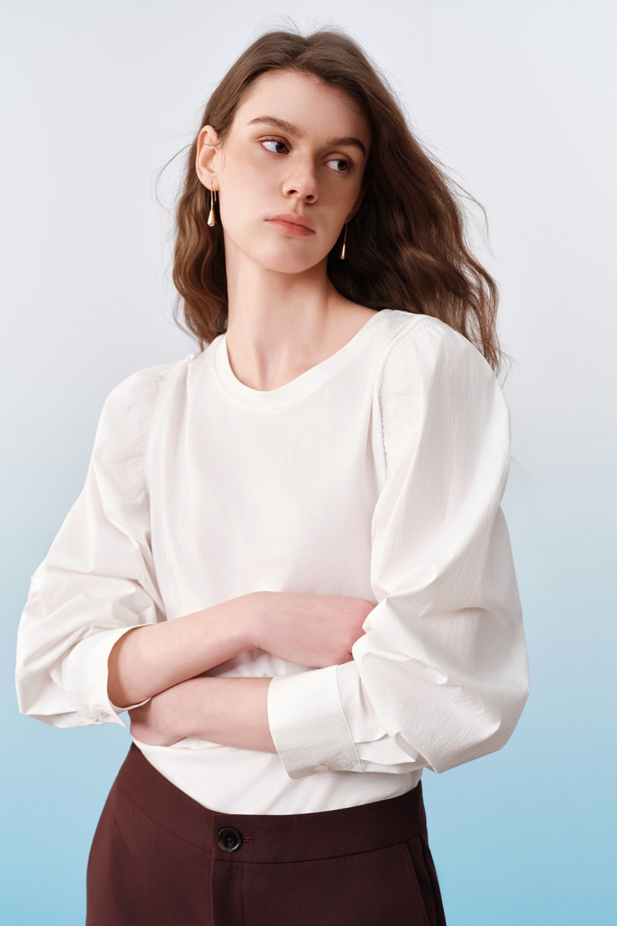 G2000 T-Shirts Contrast Fabric Puff Sleeve Relax Fit Round Neck Top White Relaxed