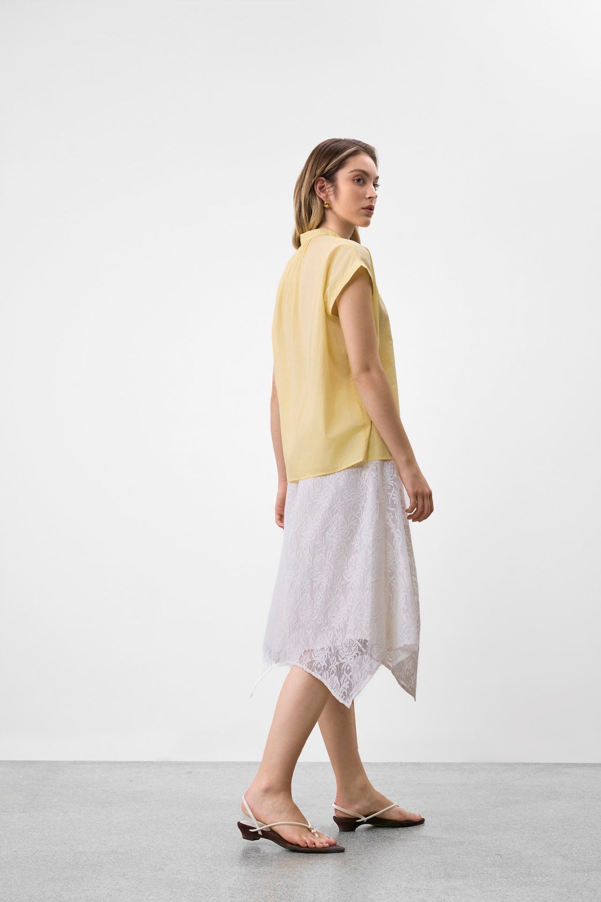 G2000 - Blouses - Gathered Stand Collar Blouse