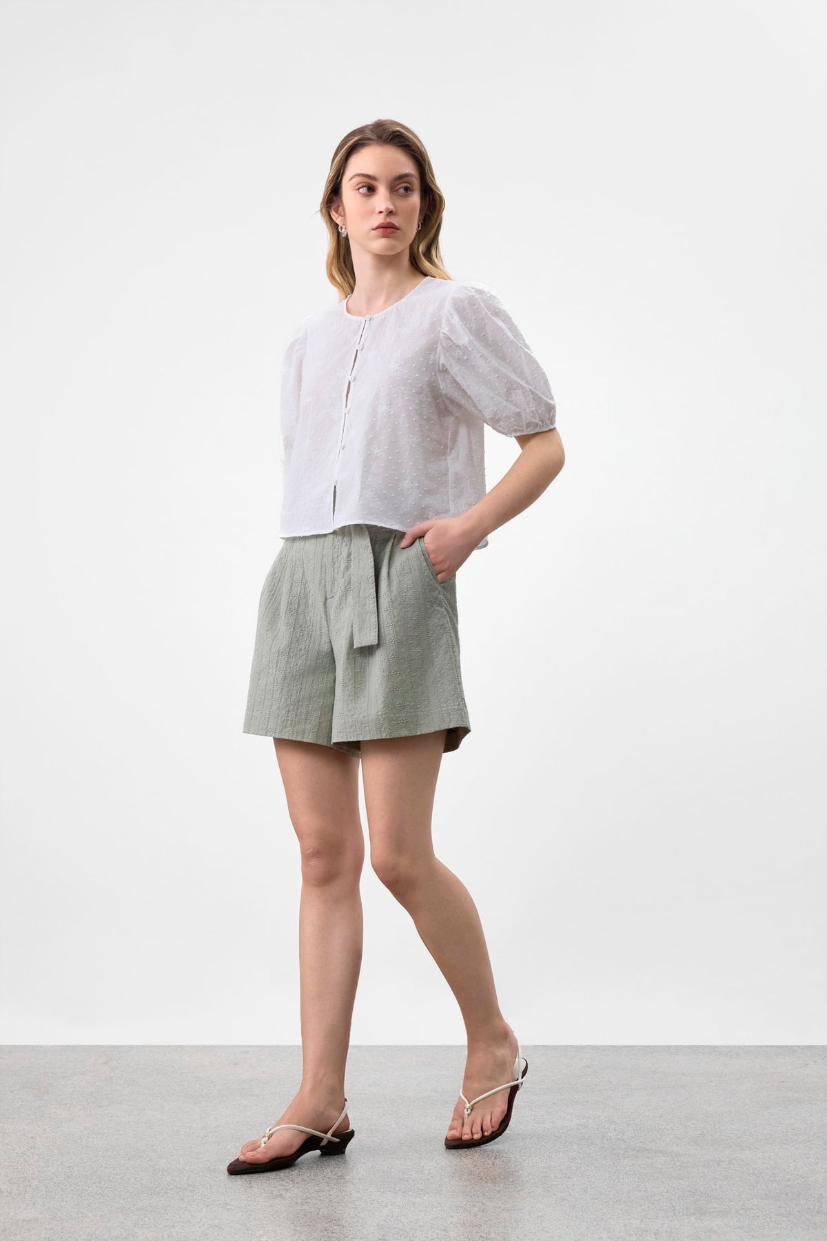 G2000 - Blouses - Embroidery Lace Regular Fit Blouse