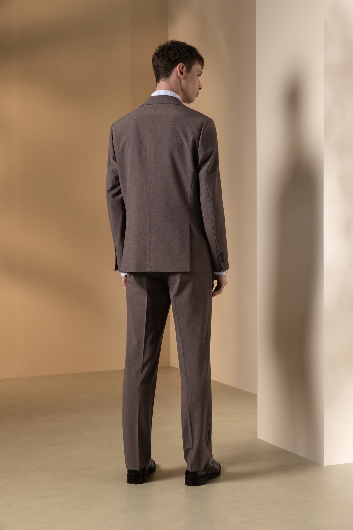 Three Proof Finish Plain Weave Smart Fit Suit Blazer