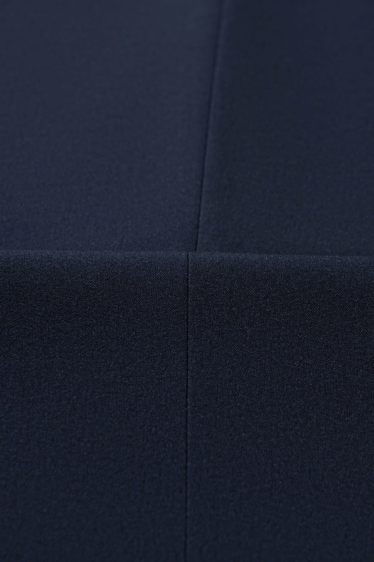 Three Proof Finish Plain Weave Smart Fit Suit Blazer
