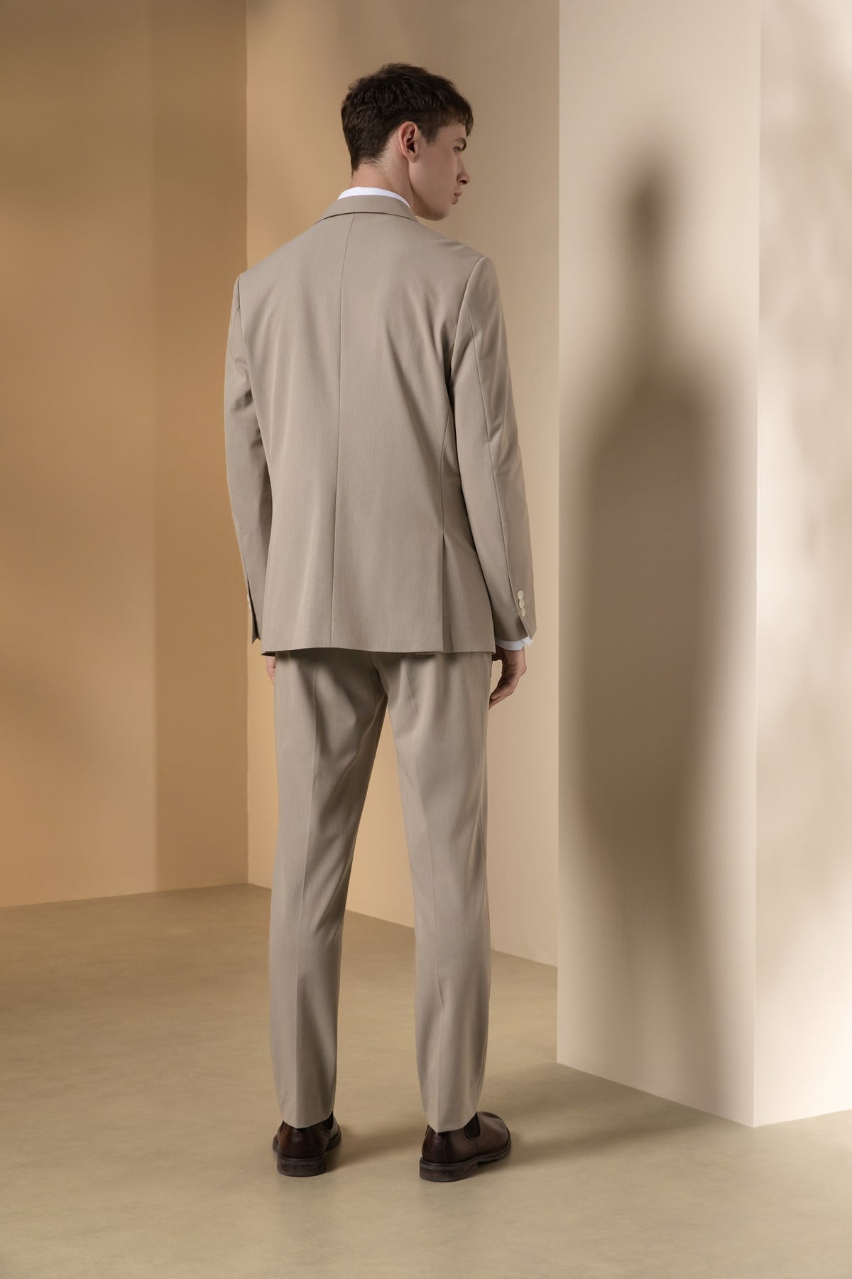 Anti-Bacterial Nylon Blend Twill Tailored Fit Suit Blazer