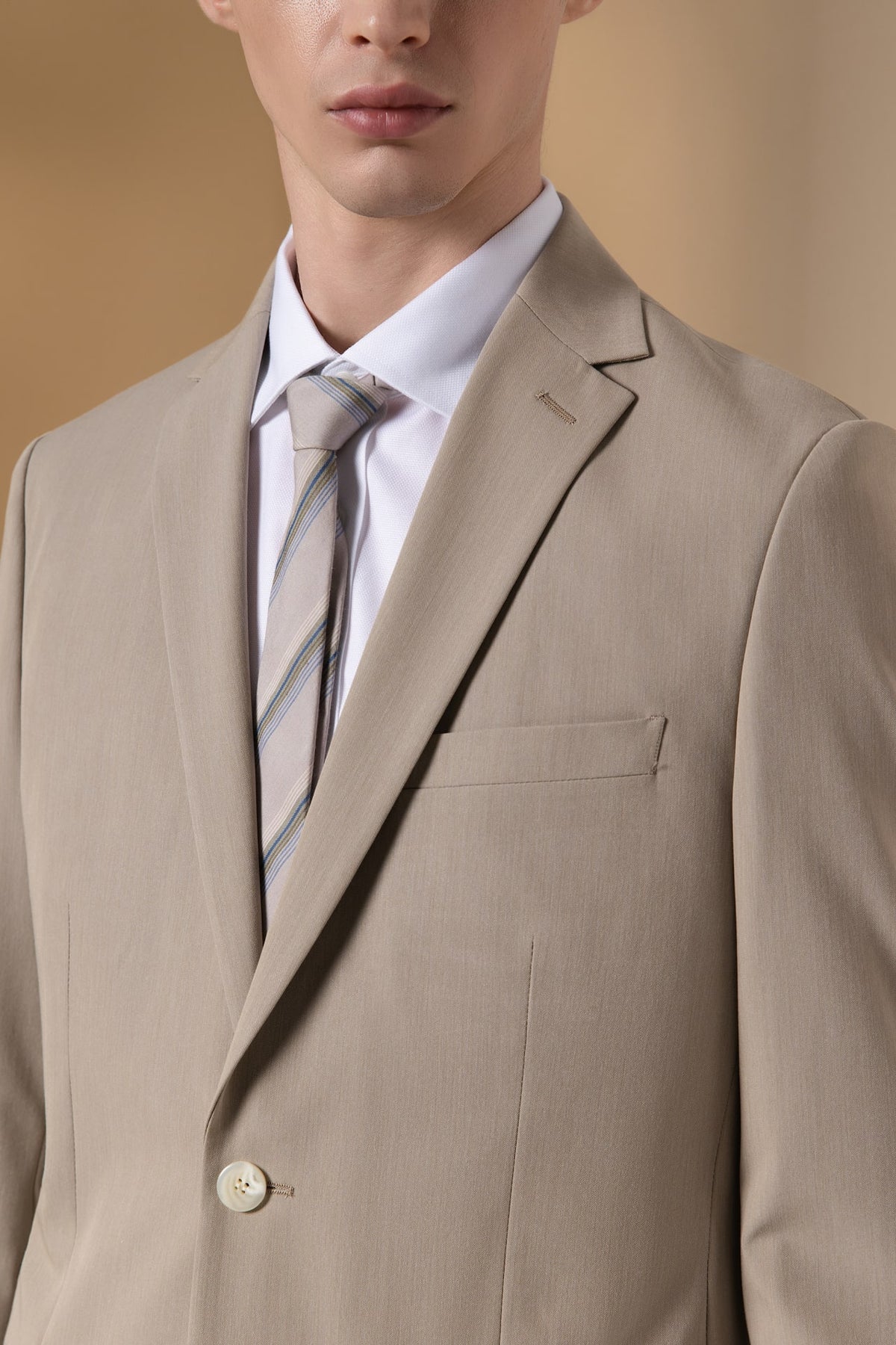Anti-Bacterial Nylon Blend Twill Tailored Fit Suit Blazer