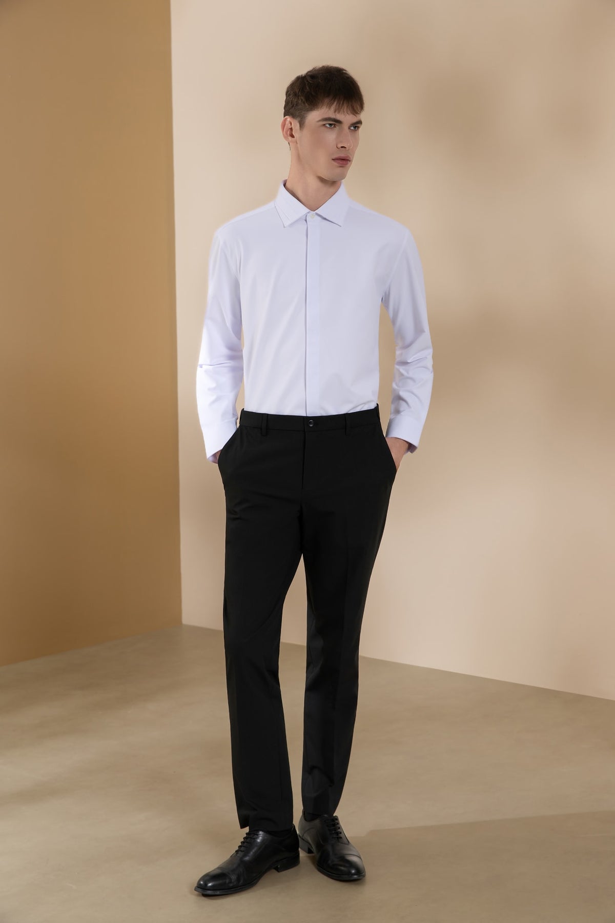 Anti-Bacterial Nylon Blend Twill Tailored Fit Suit Pants