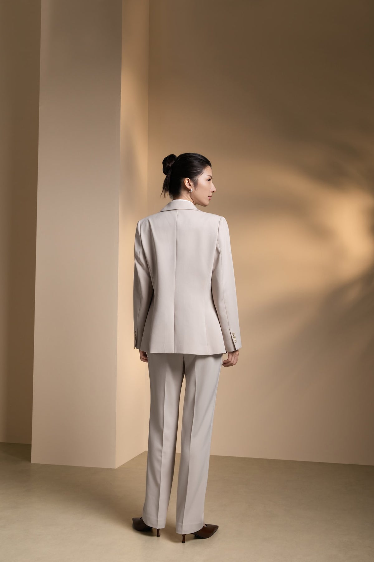 Poly Ottoman Comfort Fit Suit Blazer with Detachable Inner Placket