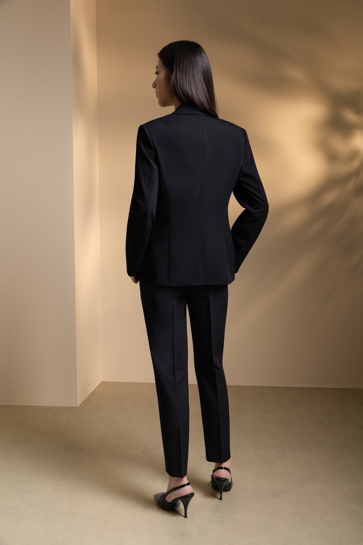 Poly Rayon Twill Easy Fit Suit Blazer with Detachable Brooch