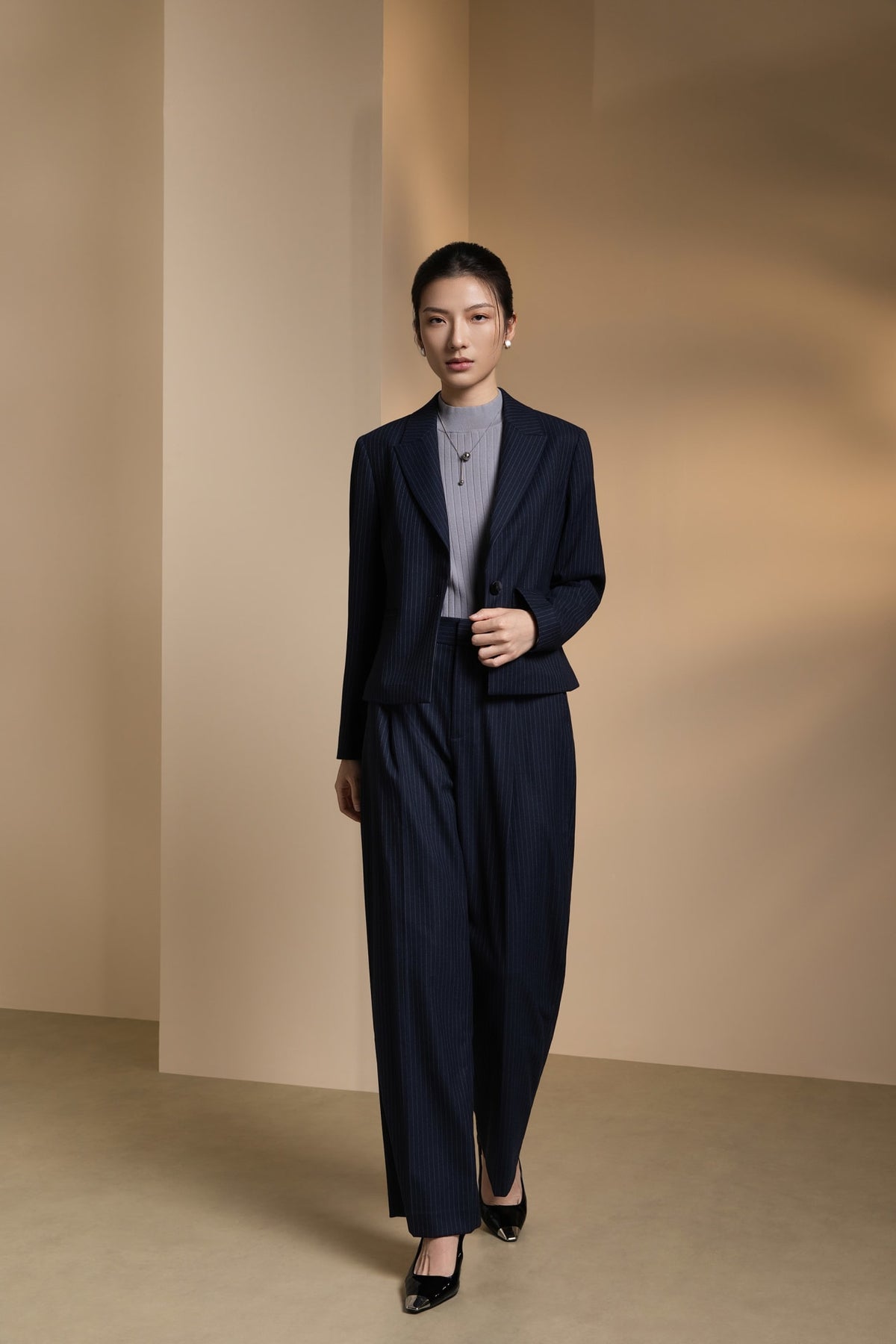 Poly Rayon Stripe Relax Fit Suit Blazer