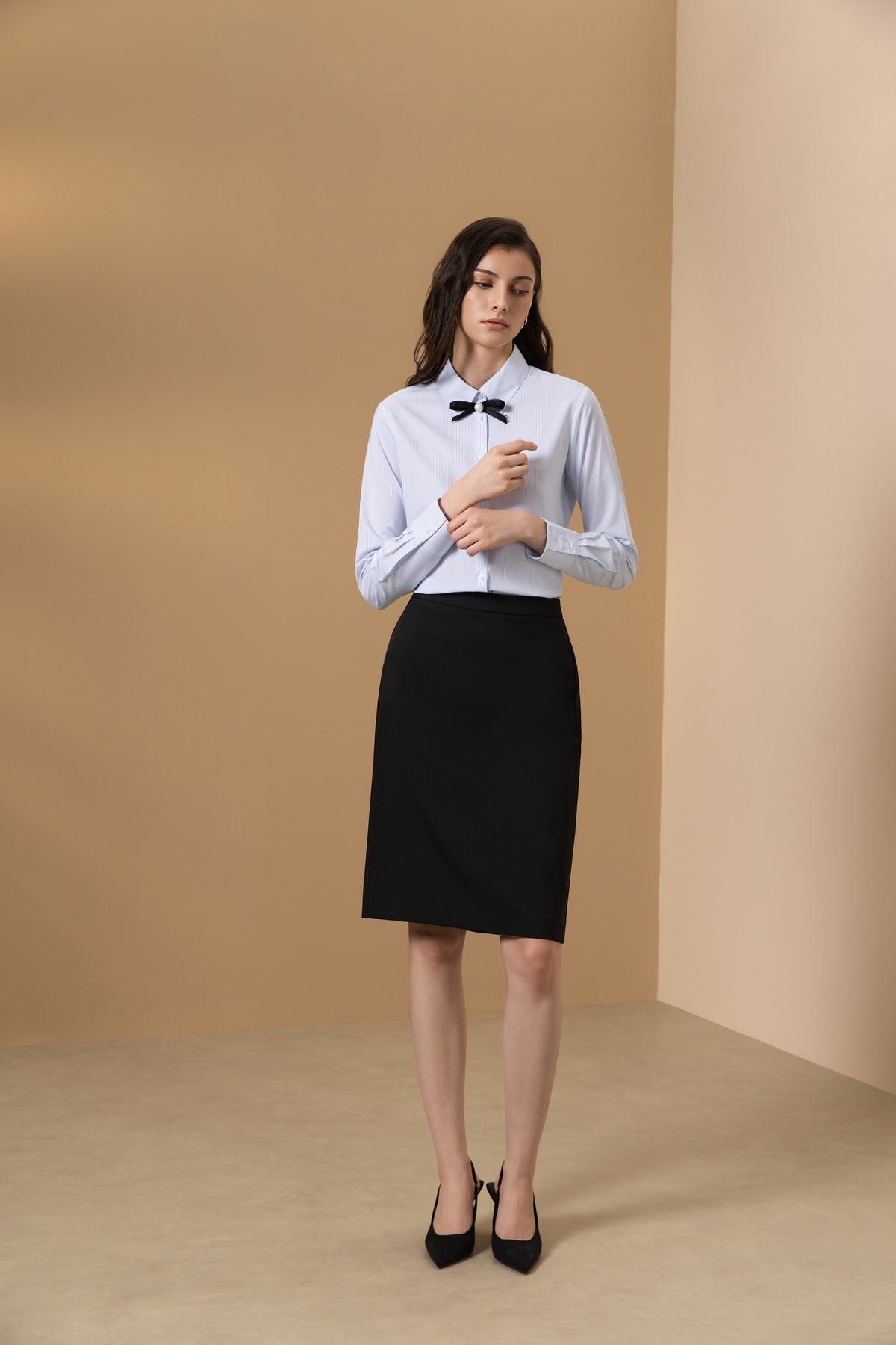 Easy Ironing Quick Dry Wicking Twill Stripe Slim Fit Long Sleeve Shirt with Detachable Bow Tie