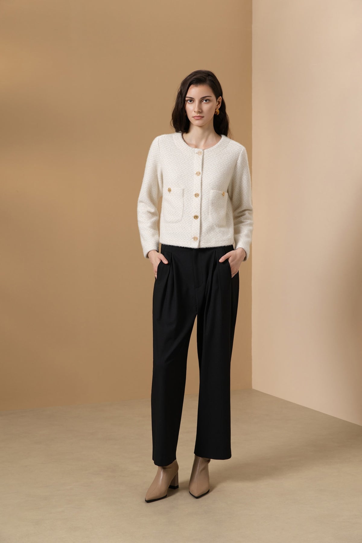 Poly Nylon Sweater Knit Relax Fit Round Neck Top