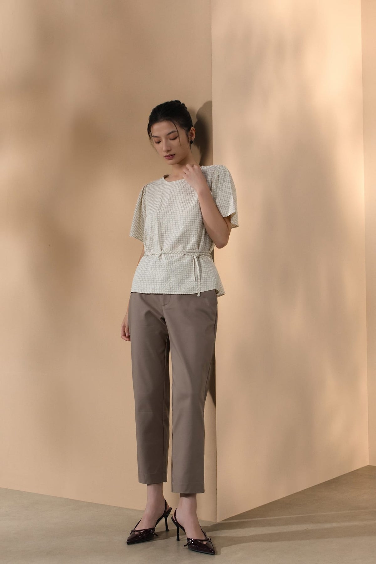 Poly Rayon Seersucker Check Relax Fit Round Neck Short Sleeve Blouse