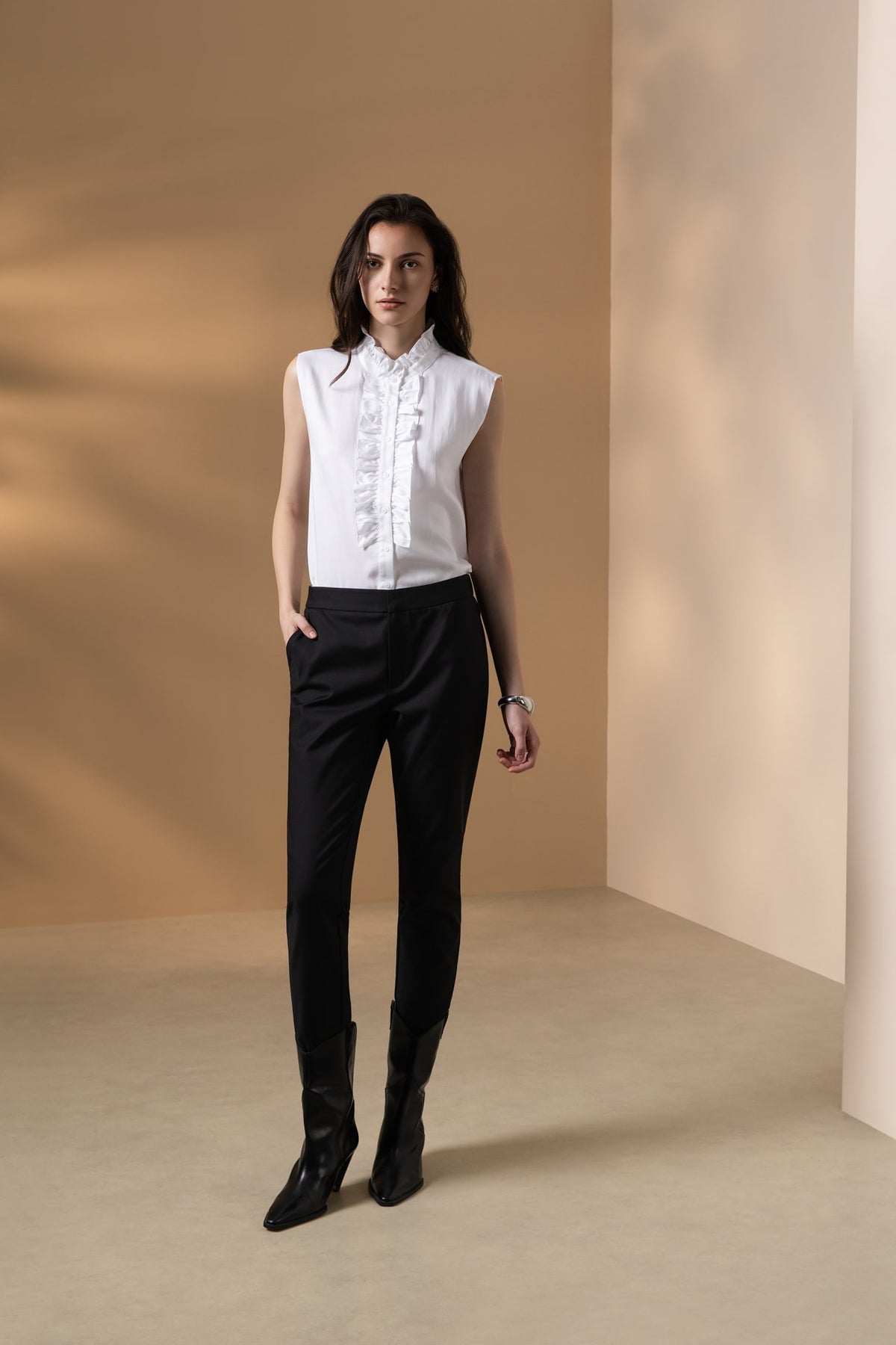 Lyocell Twill Regular Fit Stand Collar Sleeveless Blouse