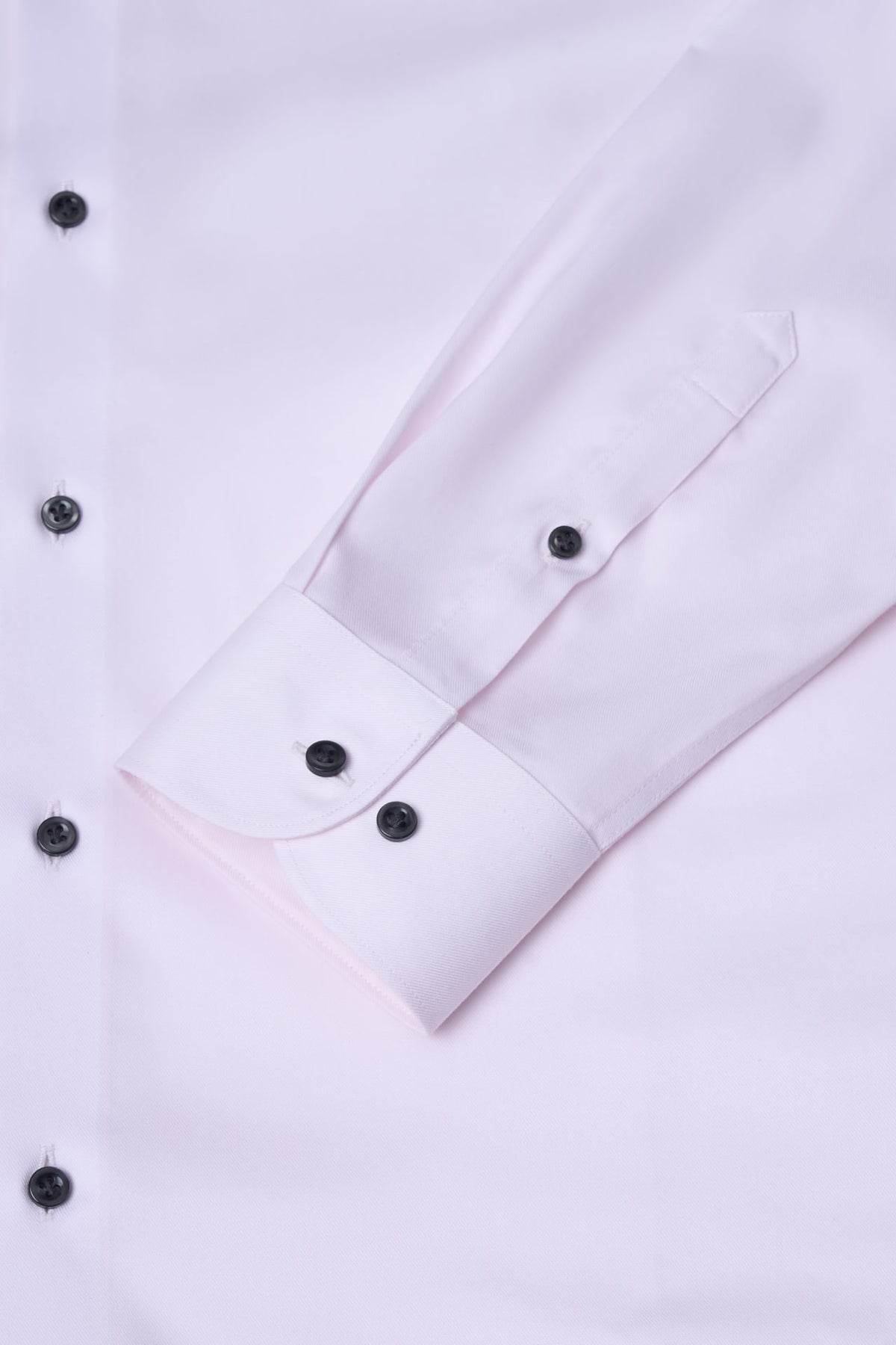 Non-Iron Temperature Regulating Fine Twill Smart Fit Long Sleeve Shirt